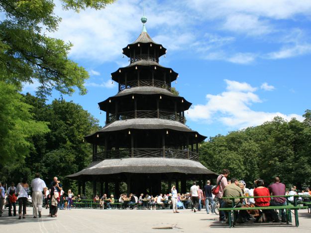 Chinesischer Turm im Münchner Englischer Garten