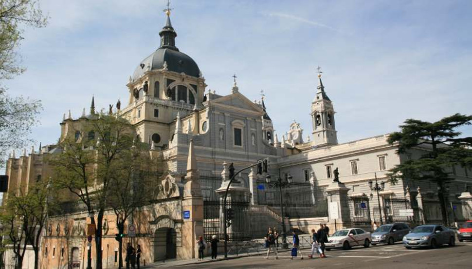 Almudena Kathedrale