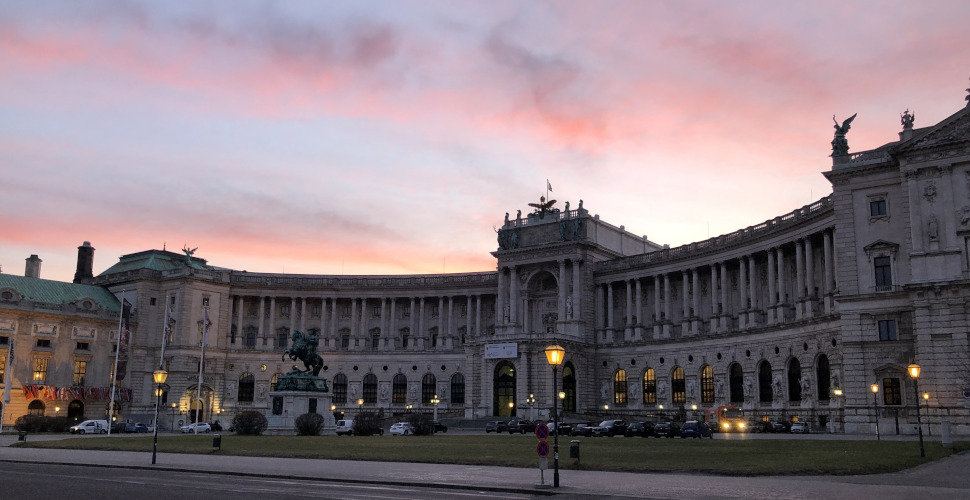 Heldenplatz bei Sonnenaufgang